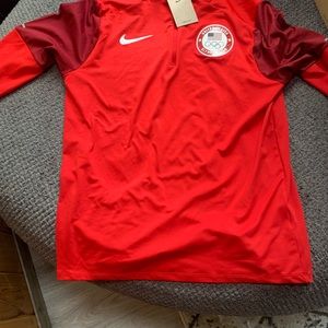 NIKE DRIFIT RUNNING CREWNECK